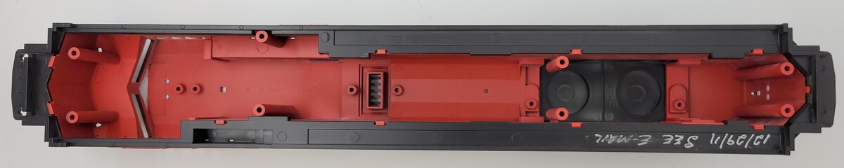 MTH 20-20142-1 Western Maryland Diesel Locomotive Body Shell w/o Trim #1973