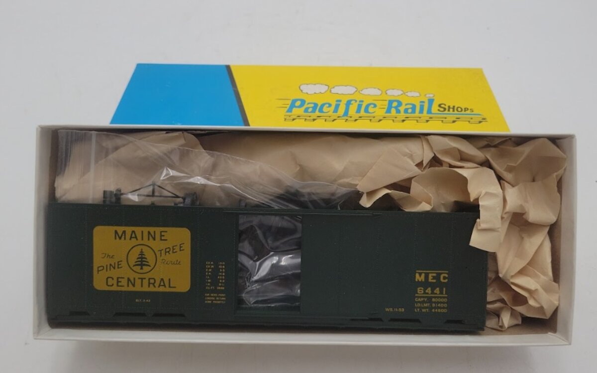 Pacific Rail B-407 S Scale Maine Central 1937 AAR 40' Boxcar (Repaint 1953) Kit