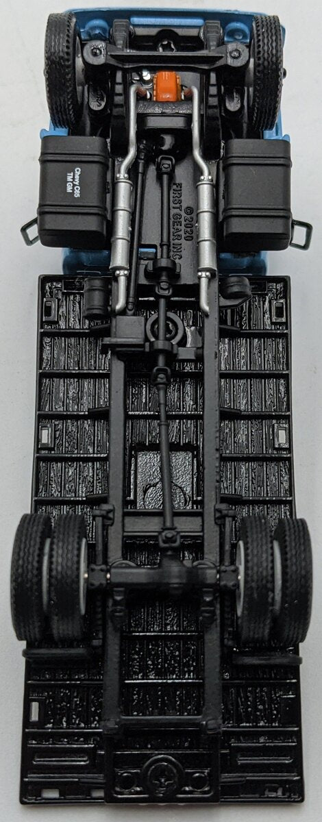 First Gear 60-0915 1:64 Chevrolet C65 Single Axle W/Flatbed Blue