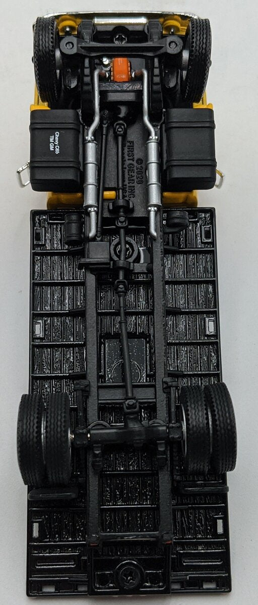 First Gear 60-0923 1:64 Chevrolet C65 W/Single Axle Flatbed Yellow/Black