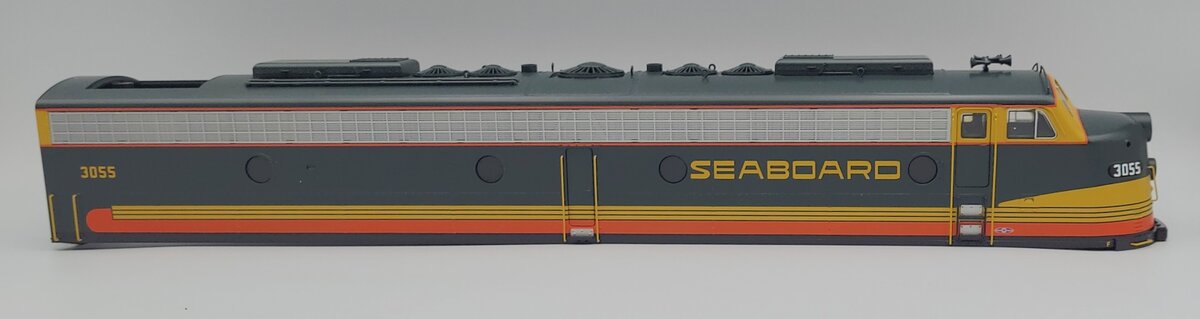 Lionel 81239-2 Seaboard E8 A Unit Diesel Locomotive Body Shell #3055