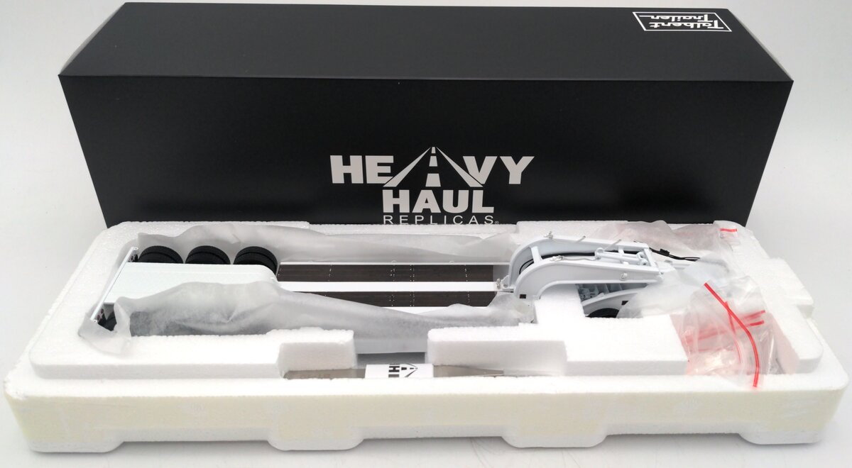 Heavy Haul Replicas HHR199-4 1:50 Talbert 60-Ton Cableneck Lowbed w/Single-Axle