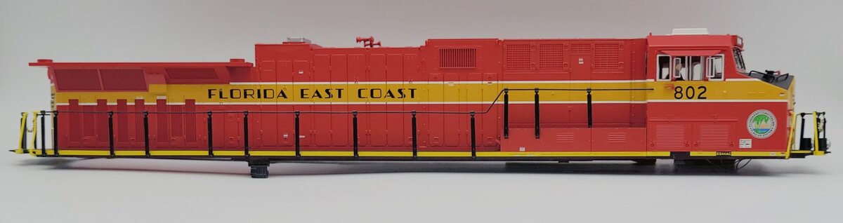 Lionel 82218-2 Florida East Coast ES44AC Diesel Locomotive Body Shell #802