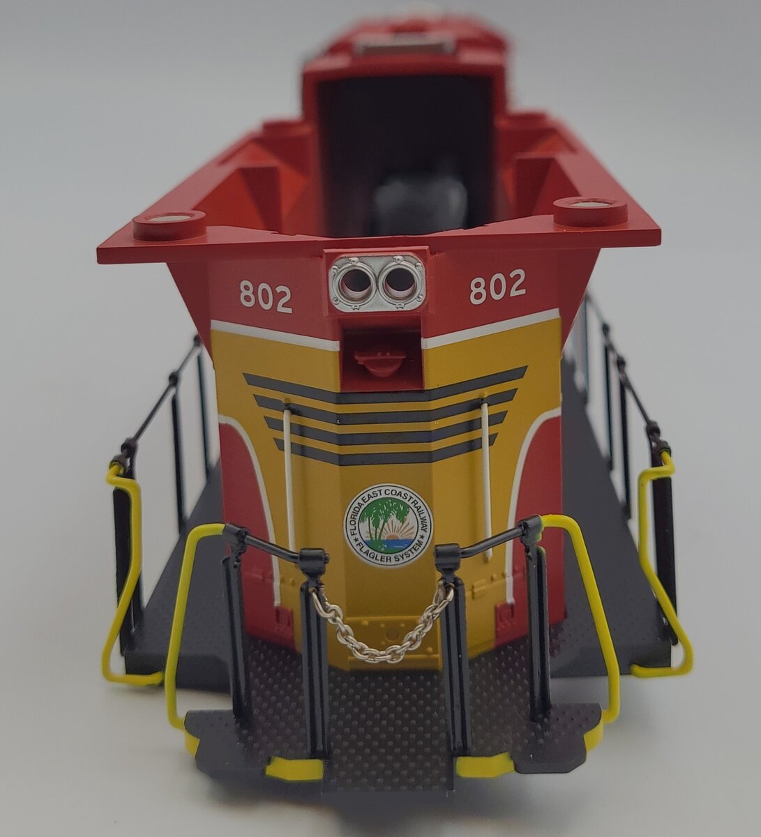 Lionel 82218-2 Florida East Coast ES44AC Diesel Locomotive Body Shell #802