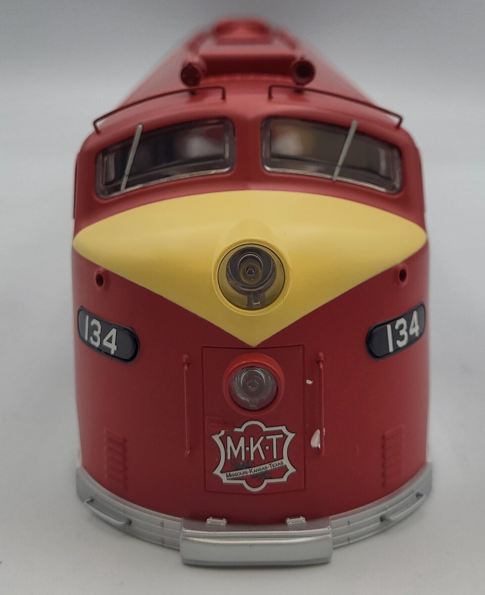 Lionel 81236-2 MKT E8 Unpowered A Unit Diesel Locomotive Body Shell #134