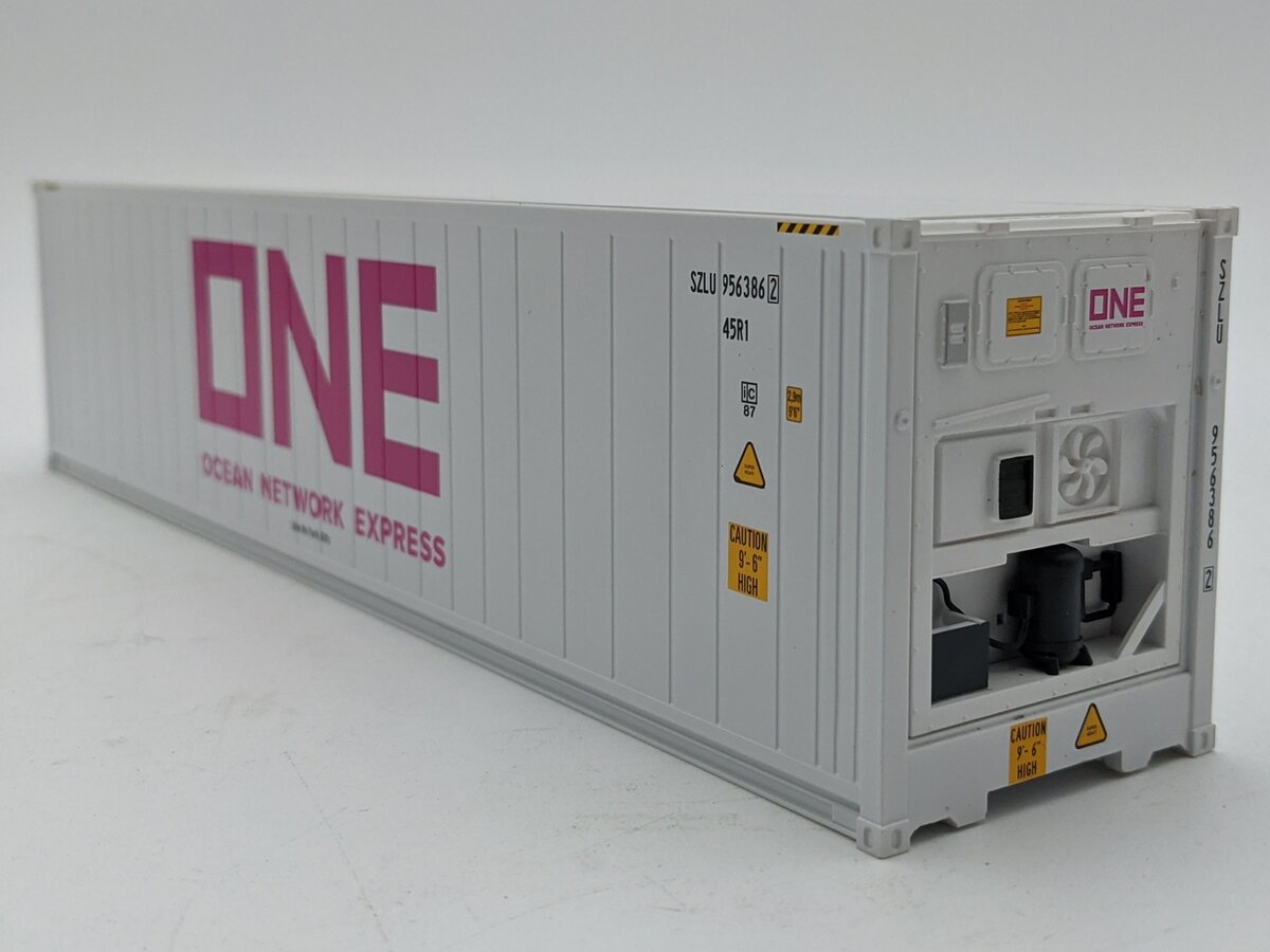 Atlas AT6356-5 1:50 40 ft. Refrigerated Container