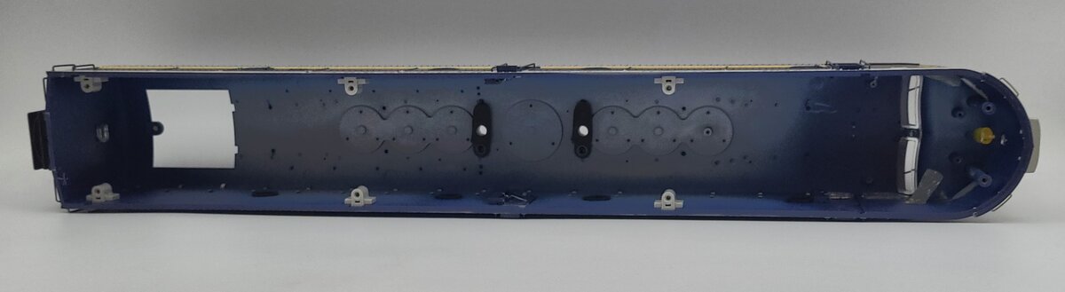 Lionel 81230-2 Chesapeake & Ohio E8 A Unit Diesel Loco Body Shell #4027