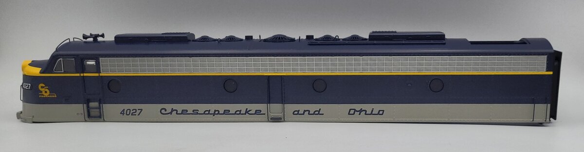 Lionel 81230-2 Chesapeake & Ohio E8 A Unit Diesel Loco Body Shell #4027