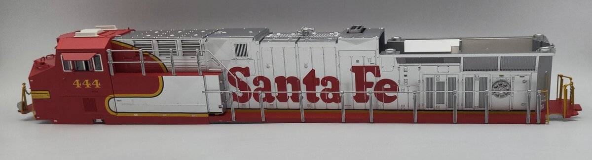 Lionel 82216-2 Santa Fe Warbonnet ES44AC Diesel Locomotive Body Shell #444