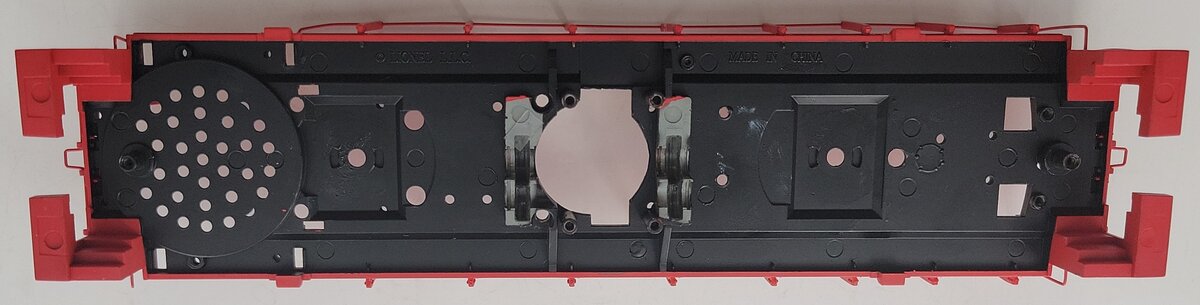 Lionel 82118-34 Red Diecast Gulf, Mobile and Ohio S2 Diesel Switcher Frame #1001