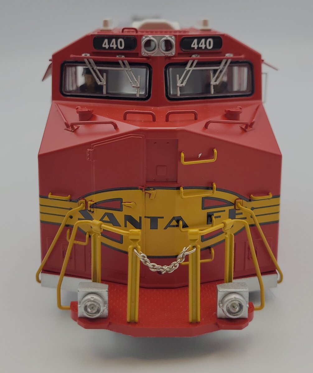 Lionel 82215-2 Santa Fe Warbonnet E44AC Diesel Locomotive Body Shell #440