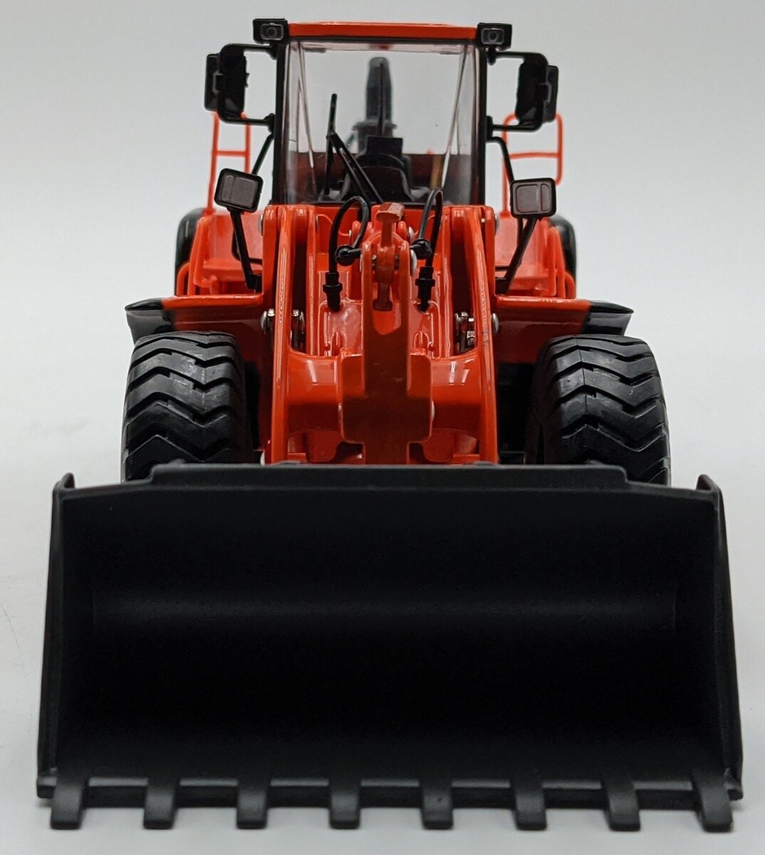 Doosan CHDL420A 1:40 Doosan DL420A Wheel Loader