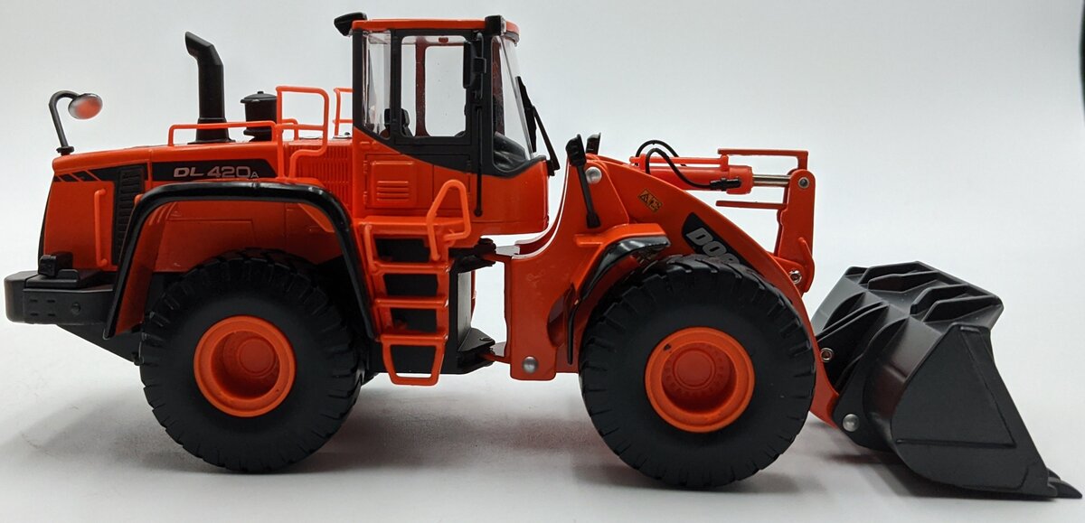 Doosan CHDL420A 1:40 Doosan DL420A Wheel Loader