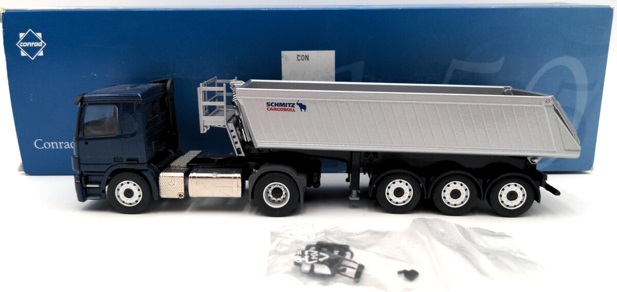 Conrad 72202/0 1:50 Mercedes-Benz Schmitz w/Cargobull Dump Trailer