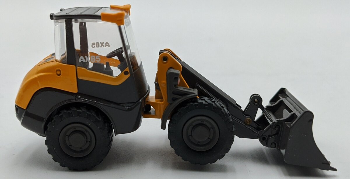 Conrad 2442 1:50 Ahlmann AX85 Front Loader
