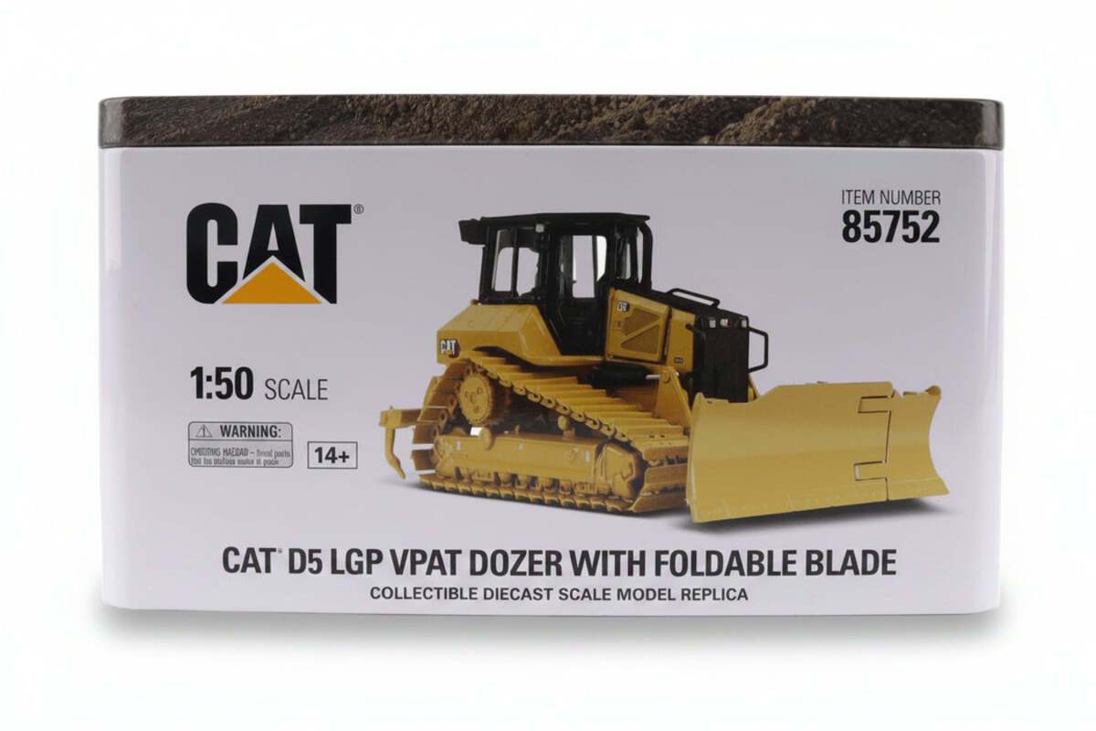 DieCast Masters 85752 1:50 D5 LGP Track Type Tractor Diecast Model
