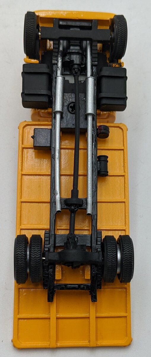 ADC ADC30103 1:64 Chevrolet C-65 Flatbed Truck 1975 Yellow