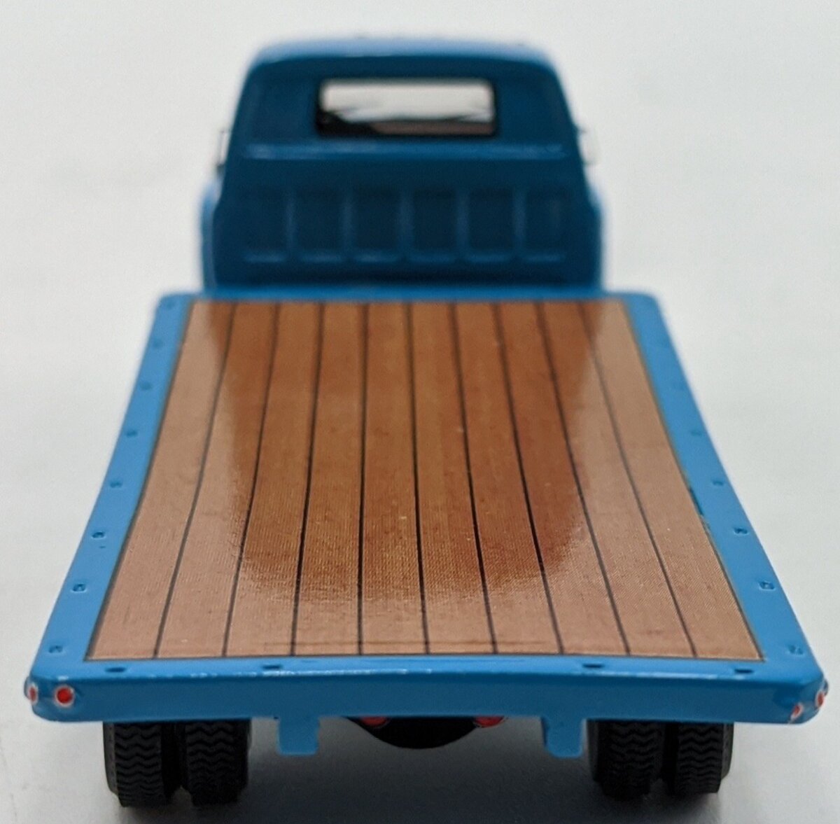 ADC ADC30102 1:64 Chevrolet C-65 Flatbed Truck 1975 Blue