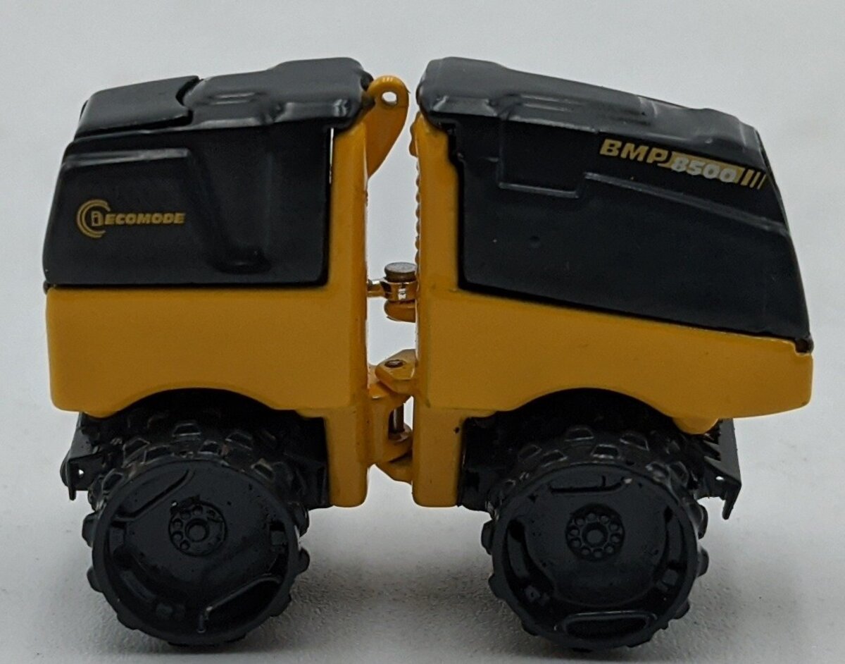 Bymo 42415 1:50 Bomag BMP8500 Multi-Purpose Compactor