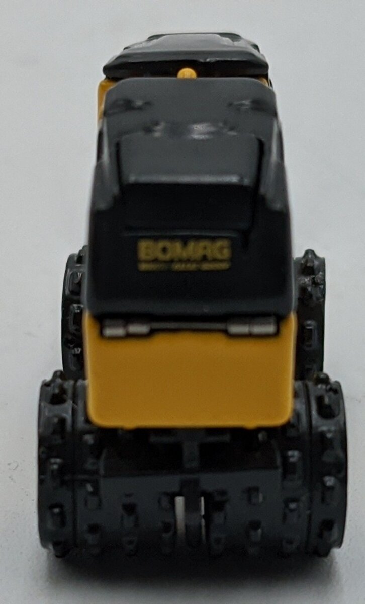 Bymo 42415 1:50 Bomag BMP8500 Multi-Purpose Compactor