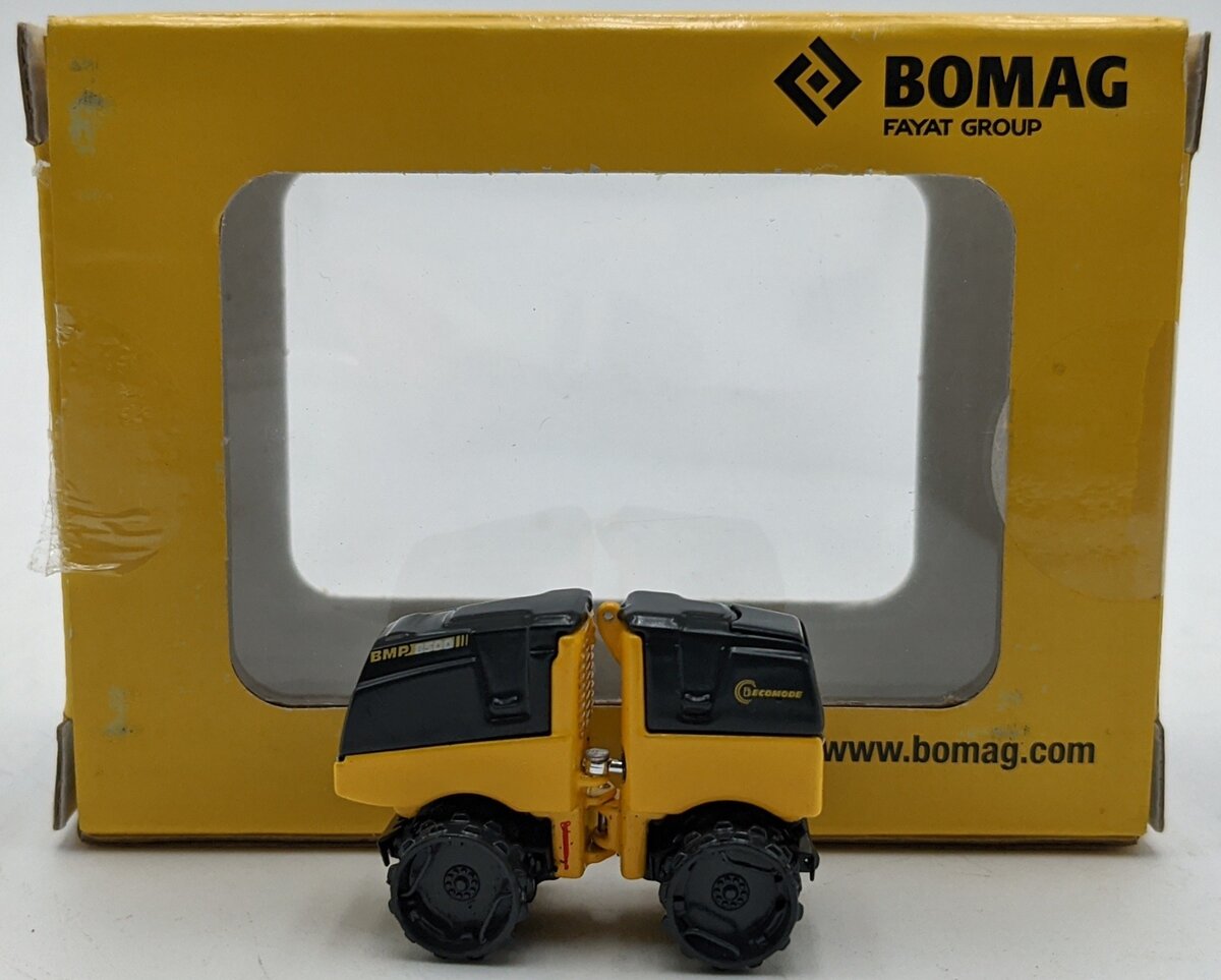 Bymo 42415 1:50 Bomag BMP8500 Multi-Purpose Compactor