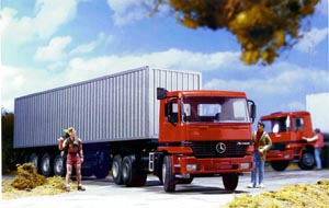Conrad 40109 1:50 Mercedes Semi Tractor Truck