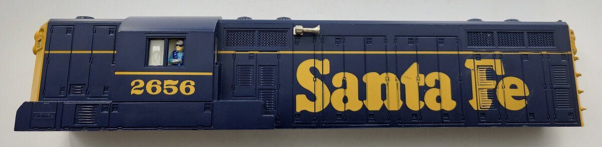 Lionel 38821-7  Santa Fe LionChief Plus GP-7 Diesel Locomotive Body Shell #2656