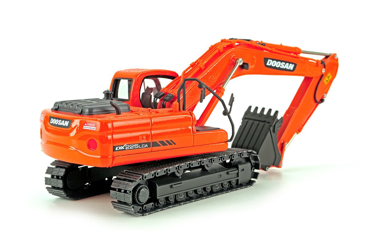 Doosan CHDX225LCA 1:40 Doosan DX225LCA Excavator