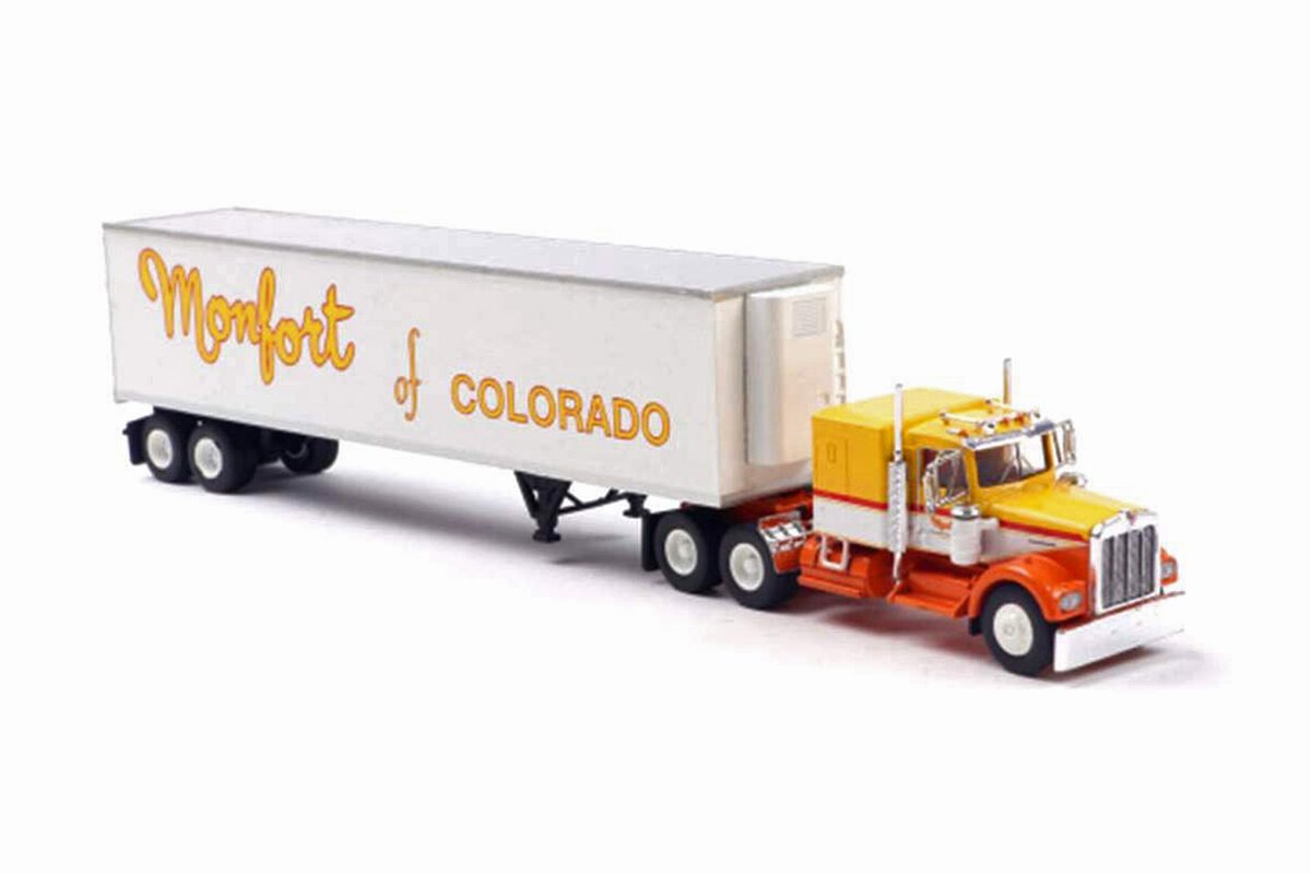 Brekina Automodelle BRE86256 1:87 Scale Kenworth W900 w/Trailer - Monfort
