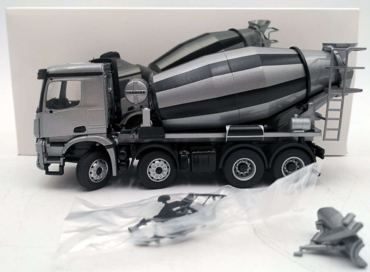 Conrad 78234-04 1:50 Mercedes Arocs w/Liebherr HTM 905 Mixer