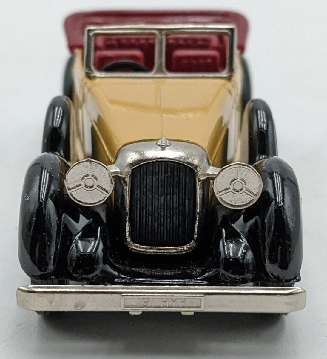 Matchbox Y-11 43:1 Models of Yesteryear 1938 Lagonda Cream