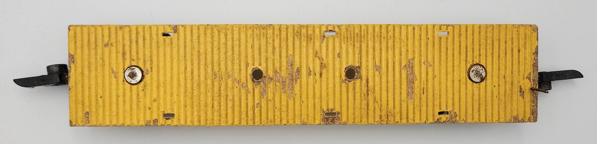 American Flyer 643-Y S Gauge "American Flyer Circus" Yellow Painted Wood Flatcar