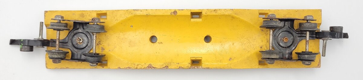 American Flyer 643-Y S Gauge "American Flyer Circus" Yellow Painted Wood Flatcar