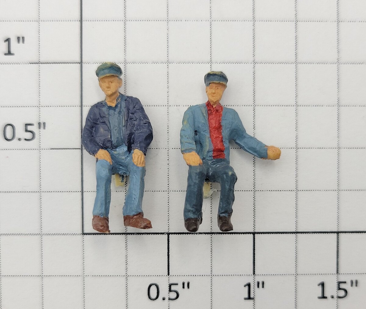 S-Helper 1096-FIG Locomotive Engineer with Peg (Set of 2)