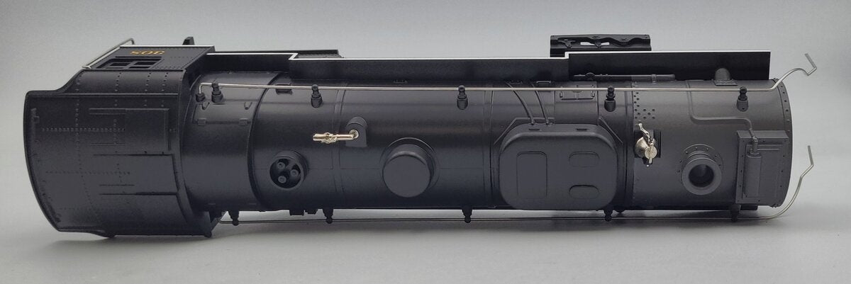 Lionel 81302-2 C&O Lionchief 4-6-4 Hudson Steam Locomotive Shell #308