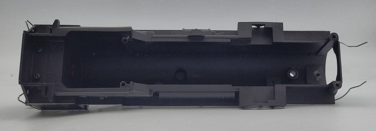 Lionel 81302-2 C&O Lionchief 4-6-4 Hudson Steam Locomotive Shell #308