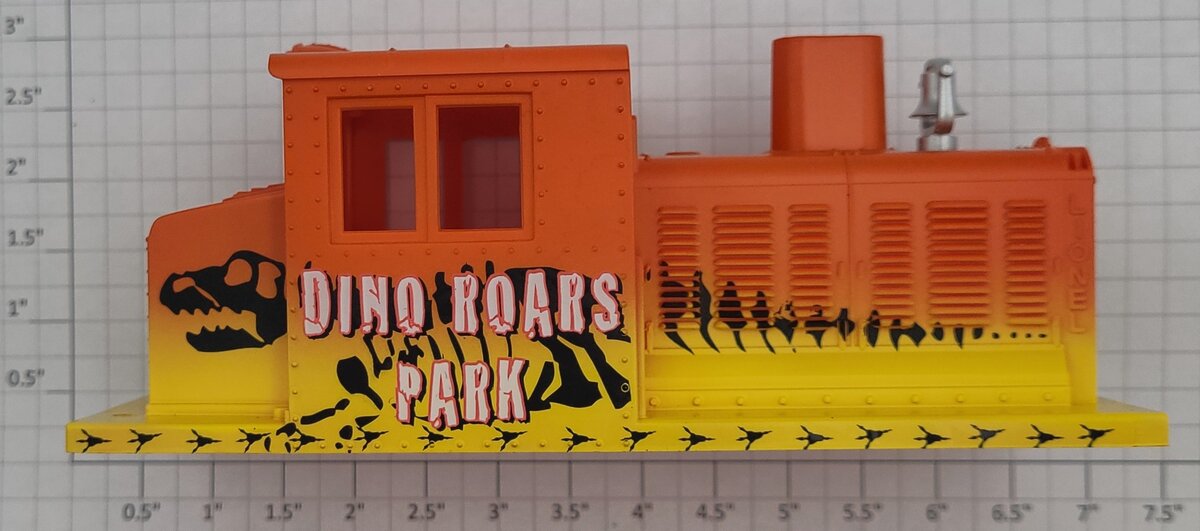 Lionel 81677-2 Dino Roars Park Vulcan Diesel Switcher Body Shell