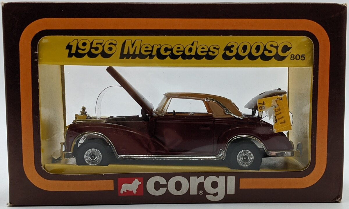 Corgi 805 1:43 Diecast 50's Classics Red/Cream 1956 Mercedes 300SC