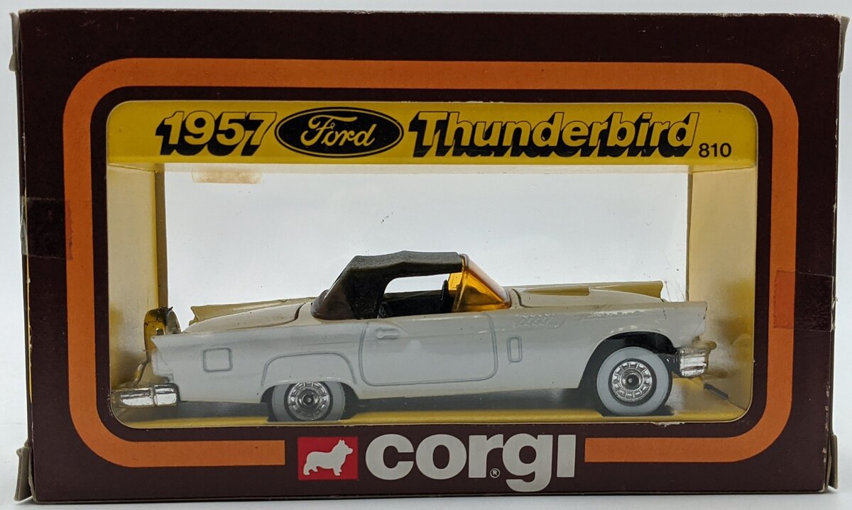 Corgi 810 1:36 Diecast 50's Classics White 1957 Ford Thunderbird