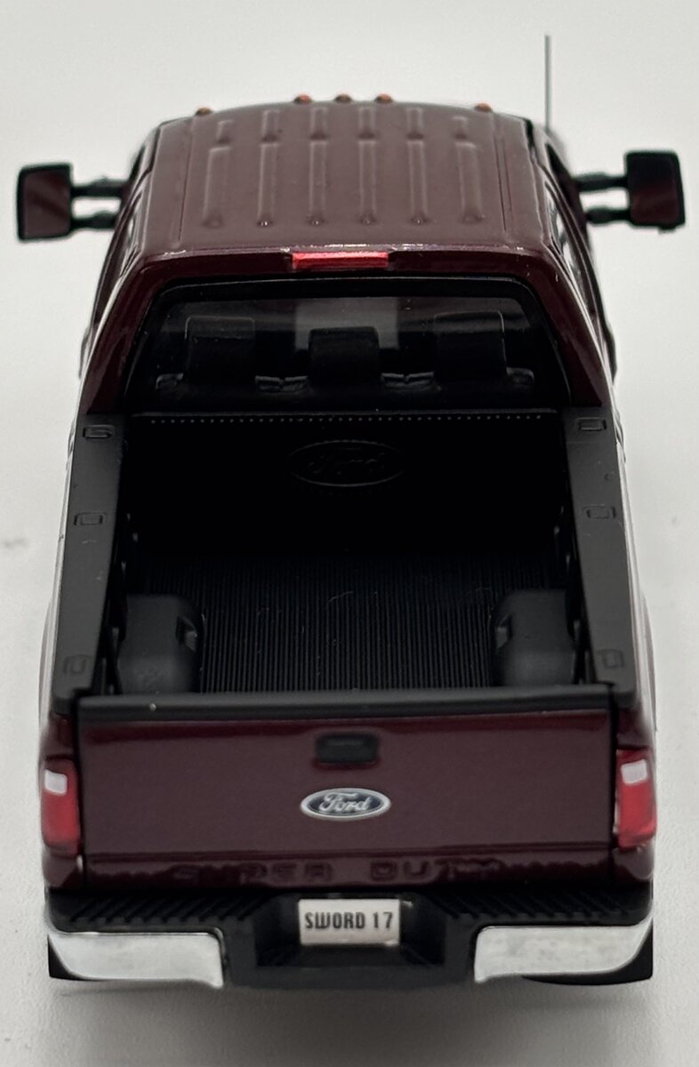 Sword Models SW1200-RHD-VB 1:50 Scale 2016 Ford F-250