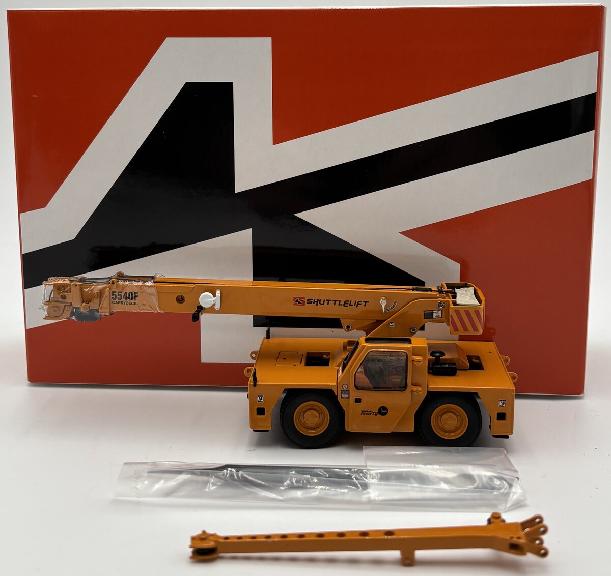 Sword Models SW2017-GLP 1:50 Shuttlelift Great Lakes Powerlift 5540F Carrydeck