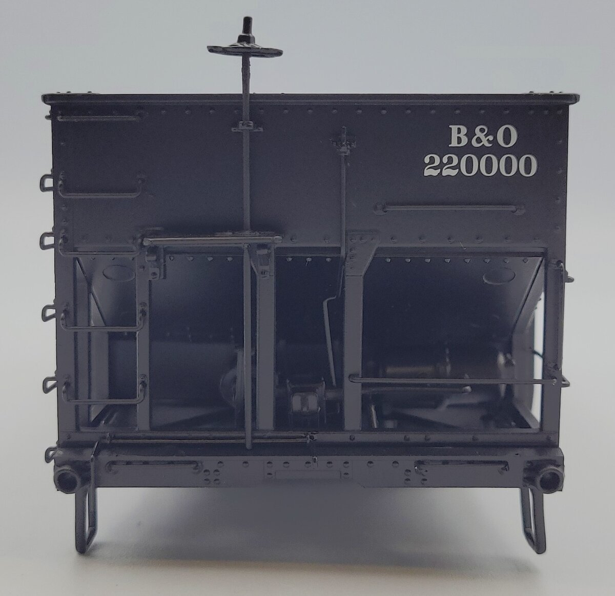 Lionel 84153-2 Baltimore & Ohio 1905 2-Bay Hopper Car Body Shell #220000
