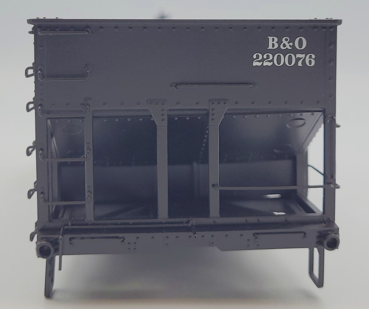 Lionel 84153-2 Baltimore & Ohio 1905 2-Bay Hopper Car Body Shell #220076