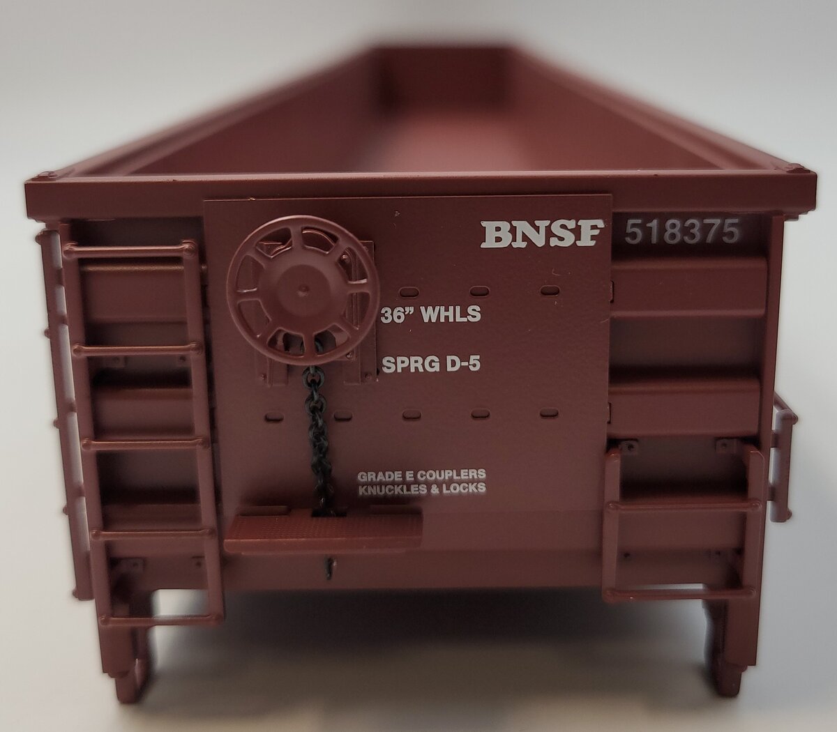 Lionel 84582-2 BNSF 66' Mill Gondola Body Shell #518375