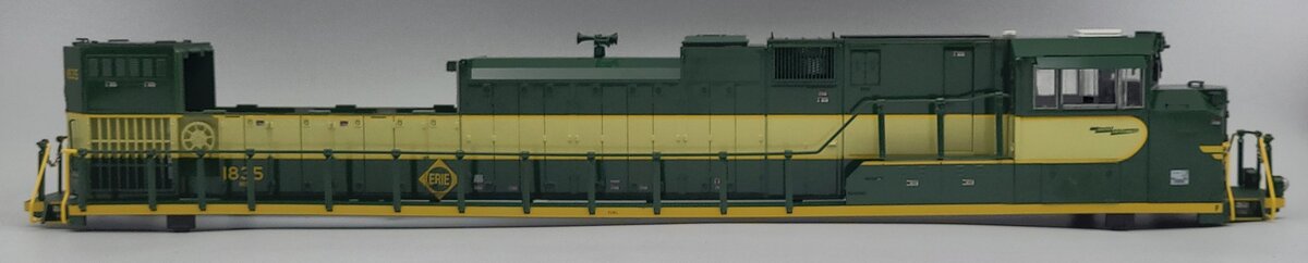 Lionel 39626-2 Erie NS Heritage Unpowered SD70ACE Diesel Locomotive Shell #1835