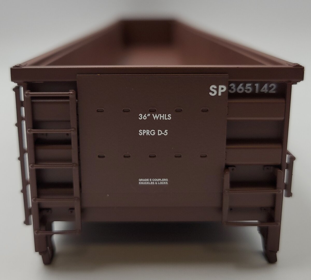 Lionel 84591-2 SP Southern Pacific Line 66' Mill Gondola Body Shell #365142