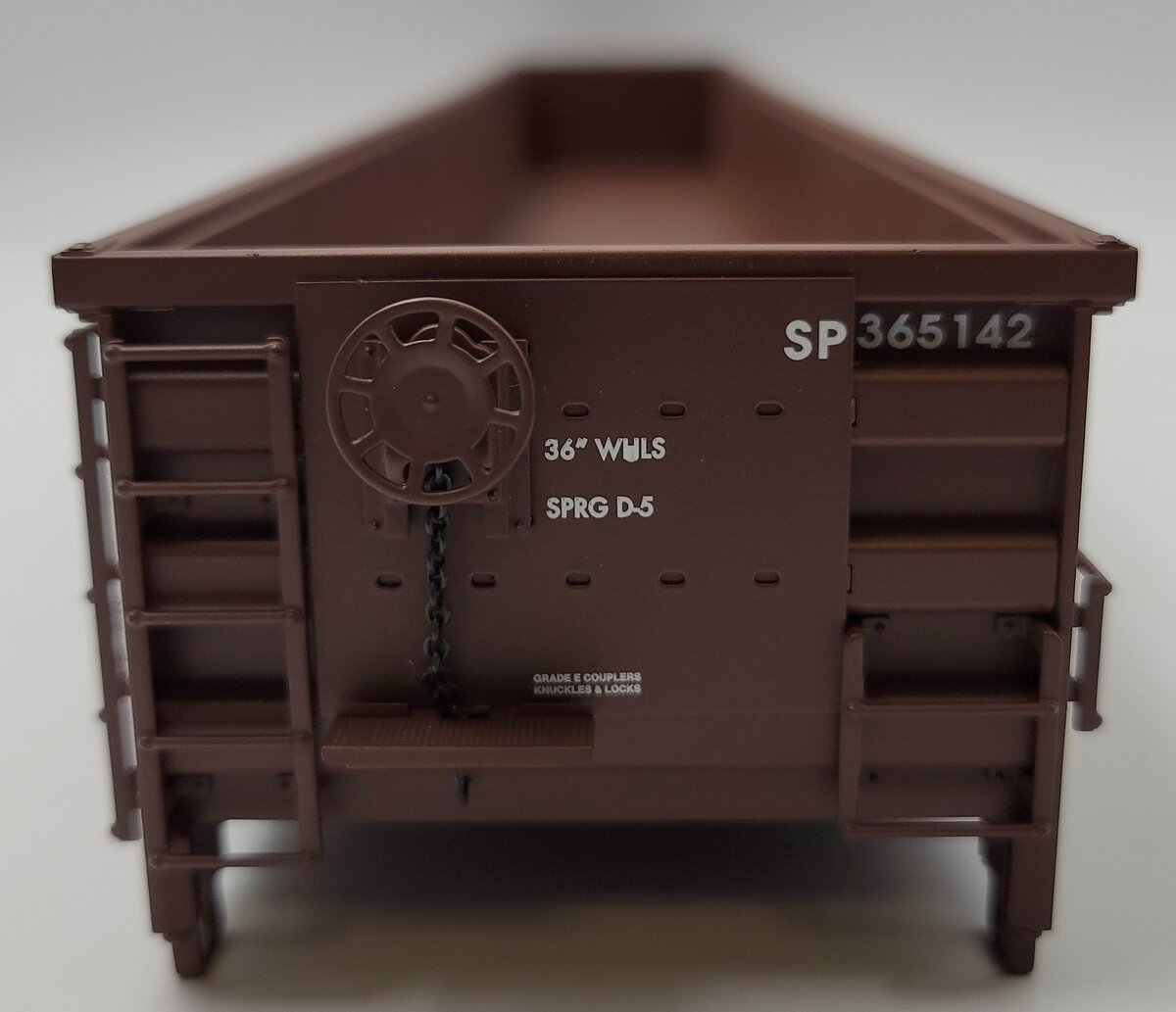 Lionel 84591-2 SP Southern Pacific Line 66' Mill Gondola Body Shell #365142