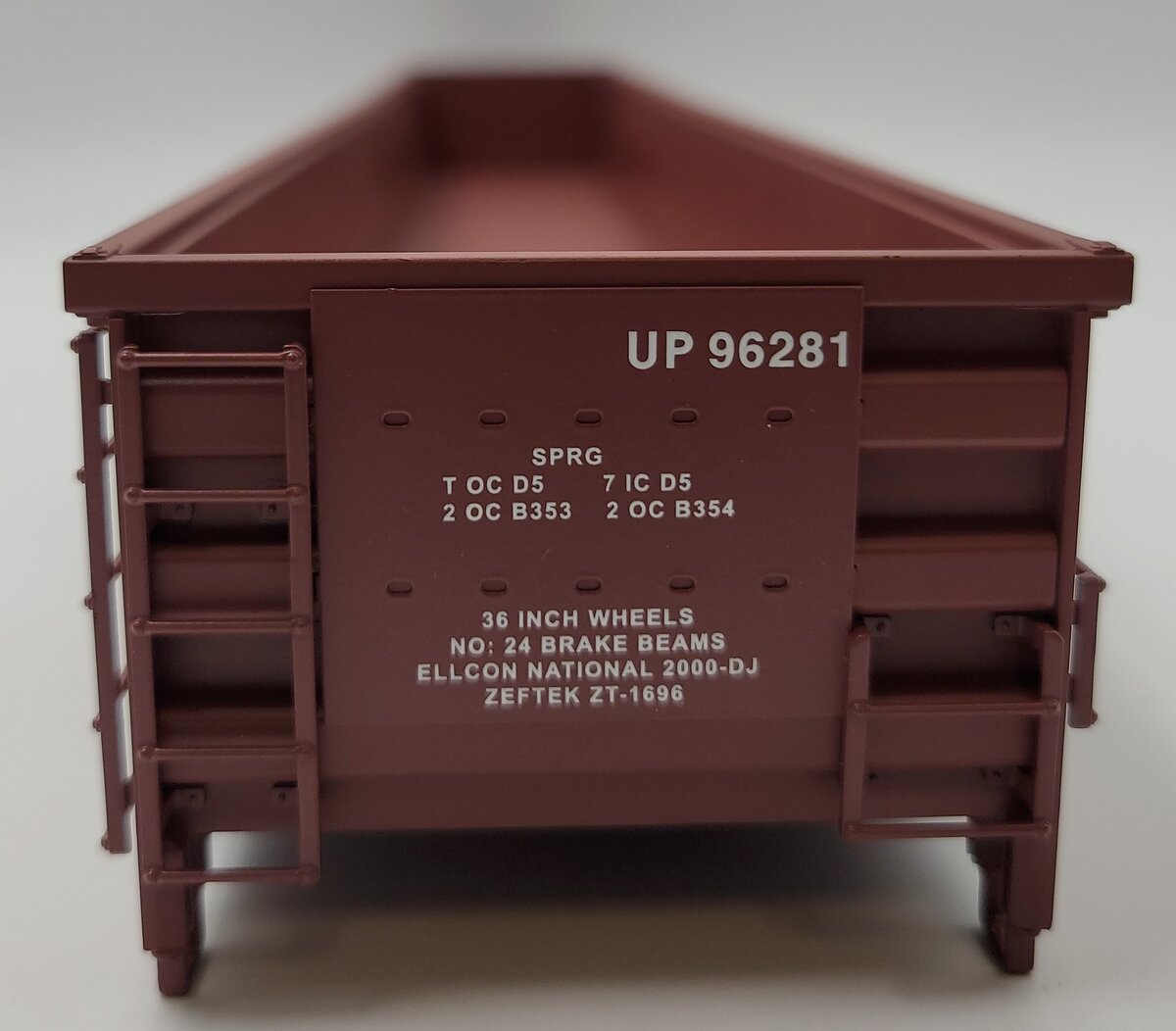 Lionel 84593-2 UP Union Pacific Line 66' Mill Gondola Body #96281