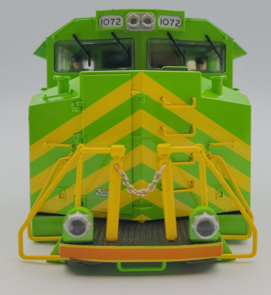 Lionel 39627-2 Illinois Terminal NS Heritage SD70ACE Diesel Loco Shell #1072