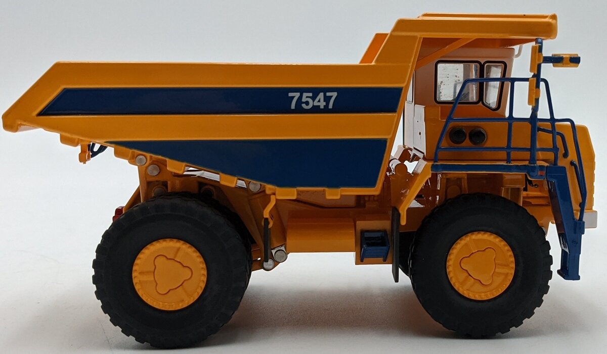 USK 75470 1:50 Belaz 7547 Mining Dump Truck